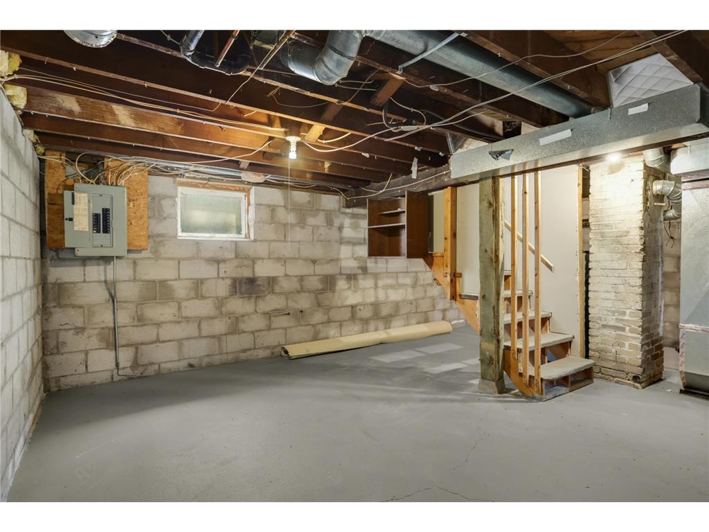 4546 Newton Avenue N Minneapolis MN 55412 7071271 image16