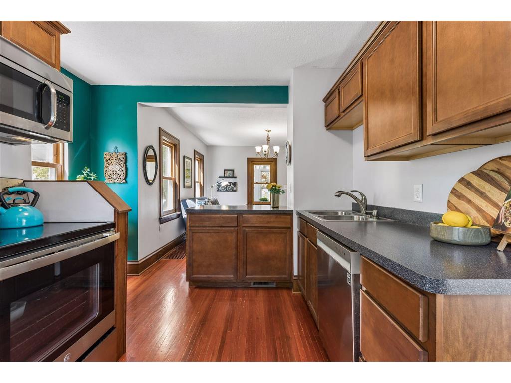4547 14th Avenue S Minneapolis MN 55407 7056069 image13