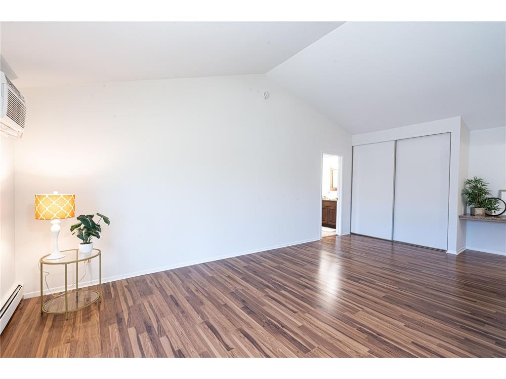 4548 Cedar Lake Road S #6 Saint Louis Park MN 55416 7046806 image10