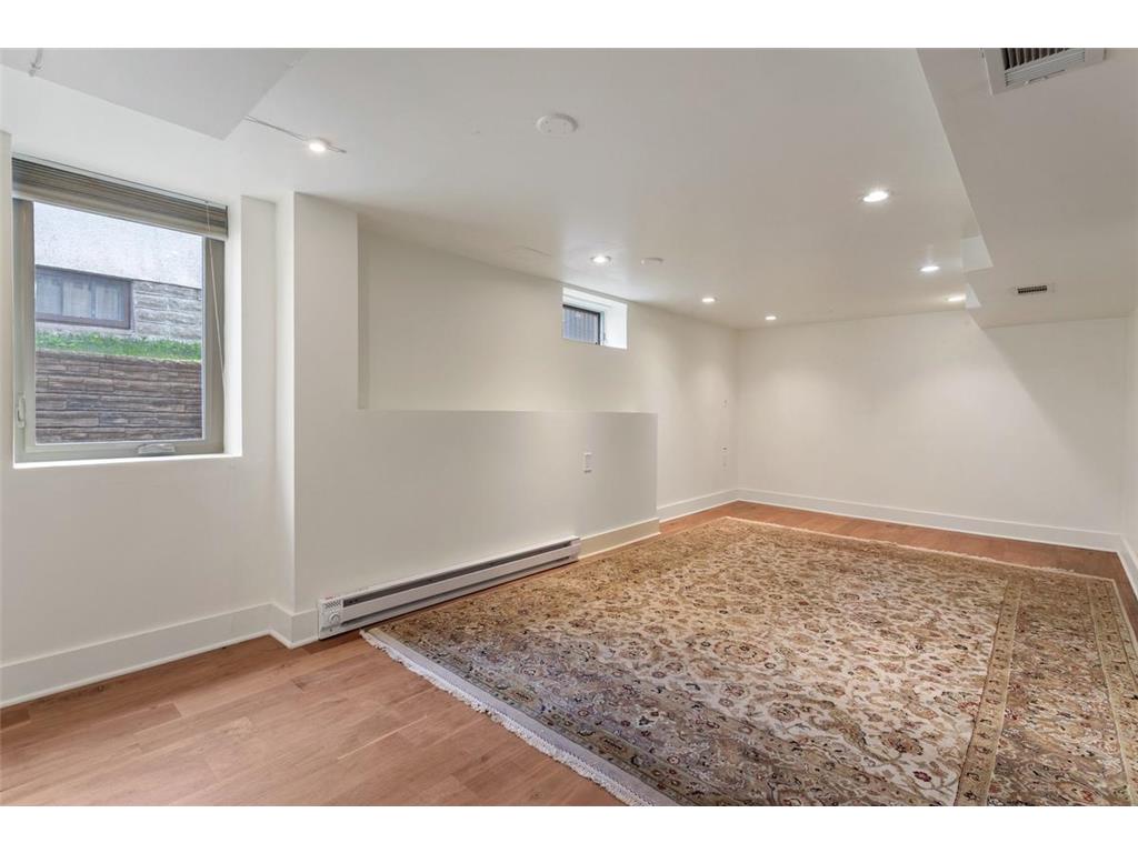 4549 18th Avenue S Minneapolis MN 55407 7074463 image11