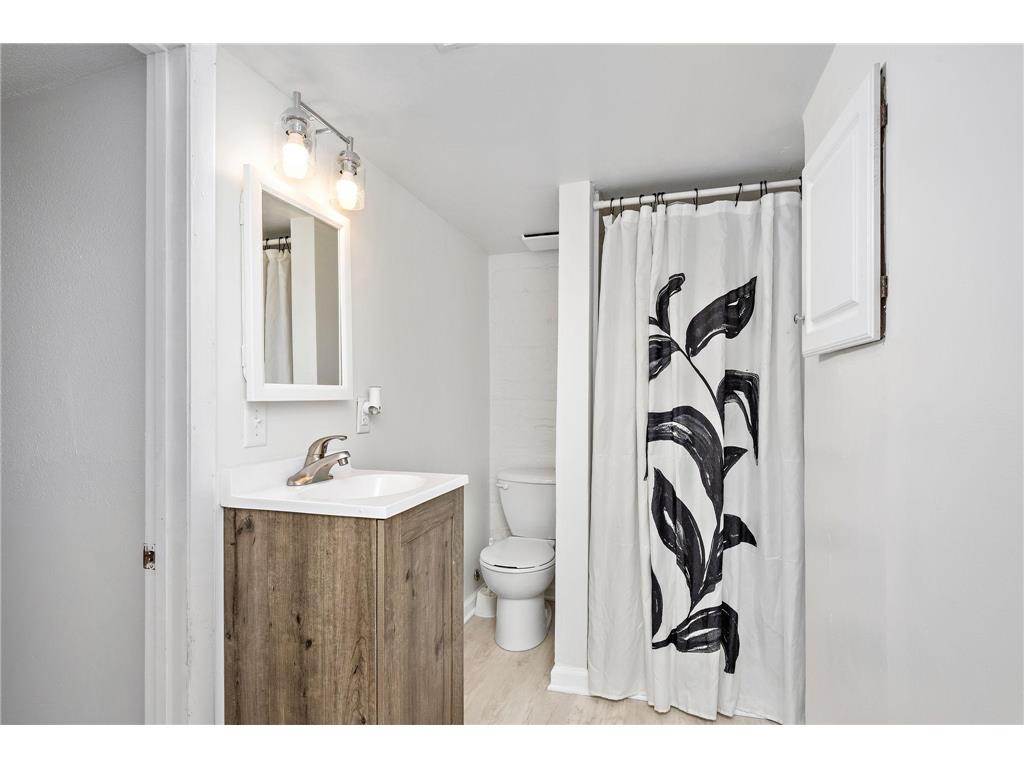4549 Wentworth Avenue Minneapolis MN 55419 7070078 image18