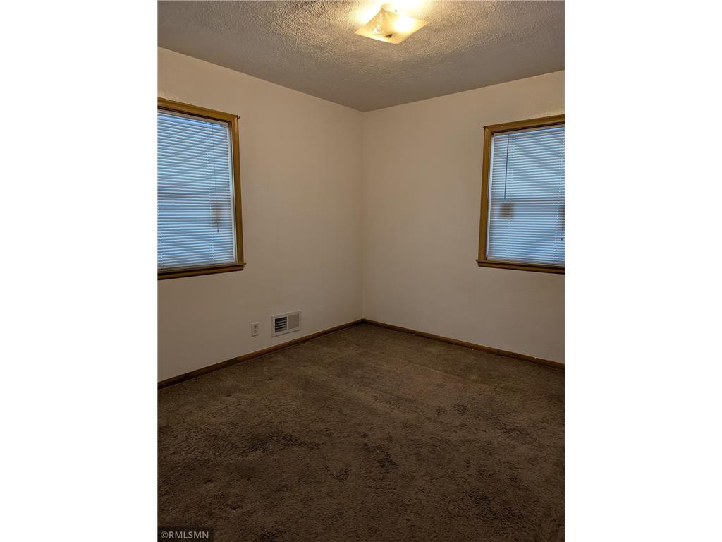 455 Griffith Street Saint Paul MN 55106 7012454 image7