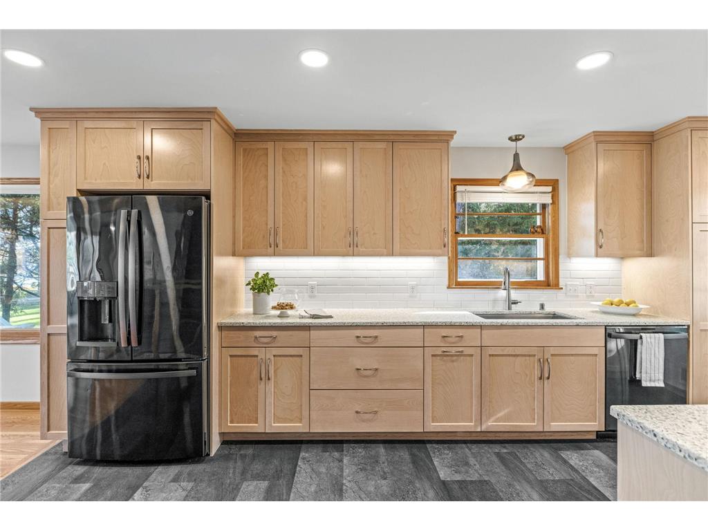 455 S Owasso Boulevard W Roseville MN 55113 - Owasso 6817057 image12