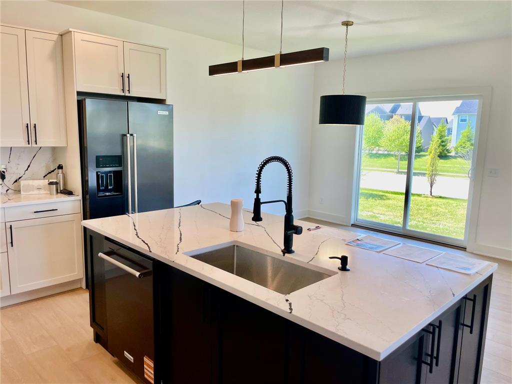 4550 Savanna Trail Chaska MN 55318 7035742 image5