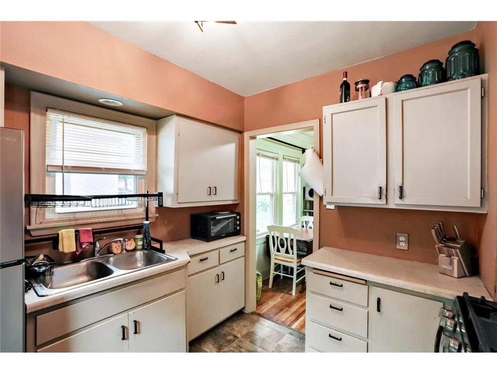 4552 Penn Avenue N Minneapolis MN 55412 7081254 image13