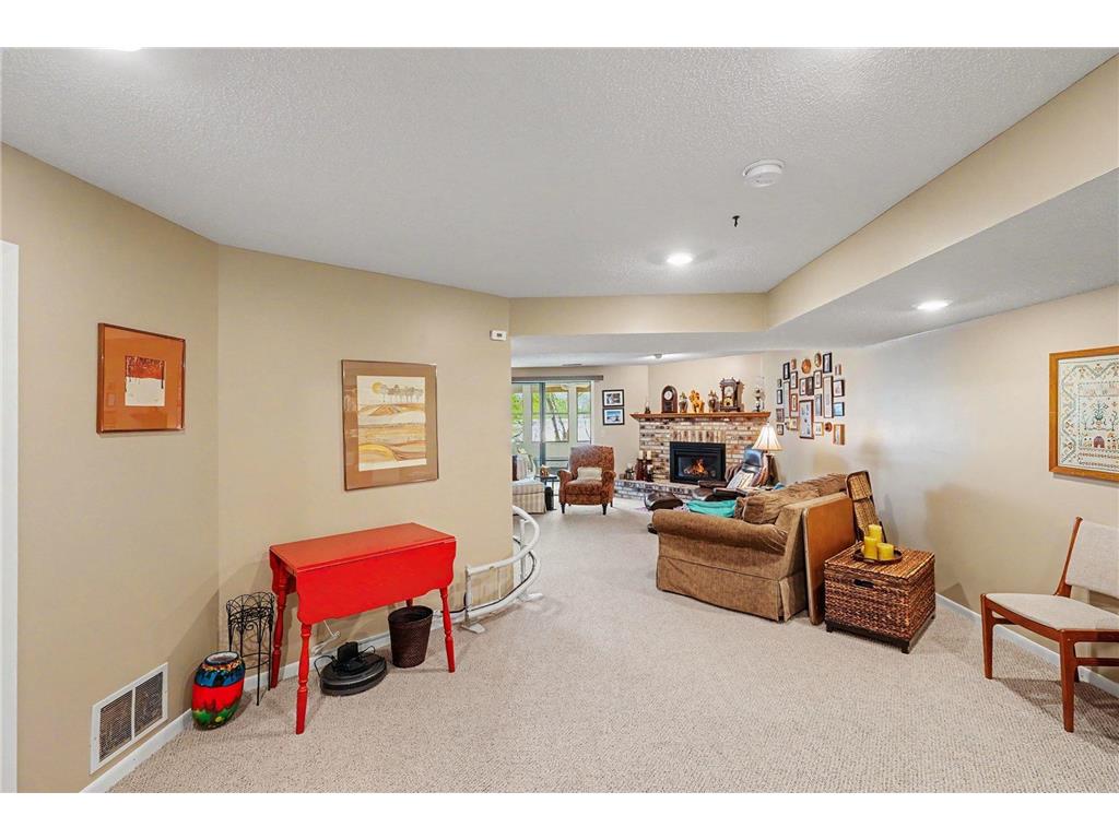4555 Niagara Lane N Plymouth MN 55446 7069998 image18