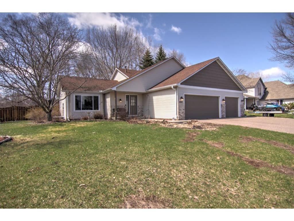 4556 Hillvale Avenue N Oakdale MN 55128 6349662 image1