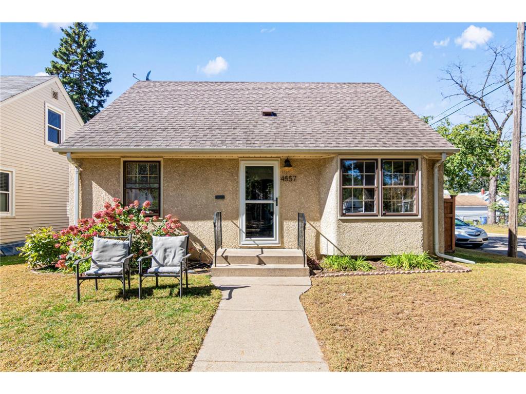 4557 Queen Avenue N Minneapolis MN 55412 7026781 image1