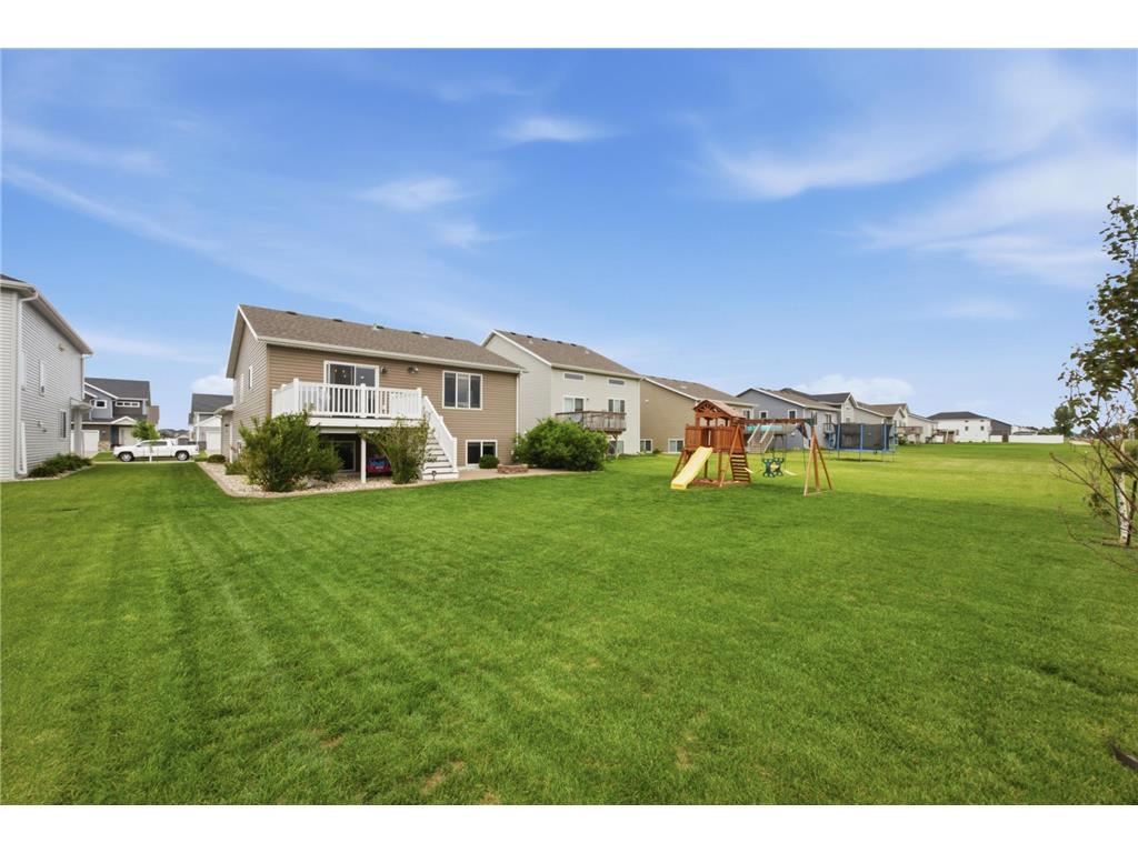 4558 13th Street S Moorhead MN 56560 7102690 image31