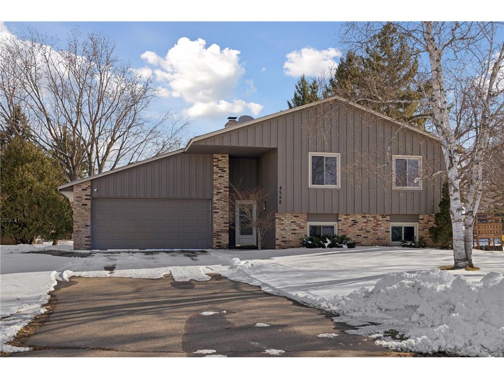 4558 141st Street W Apple Valley MN 55124 7027701 image1