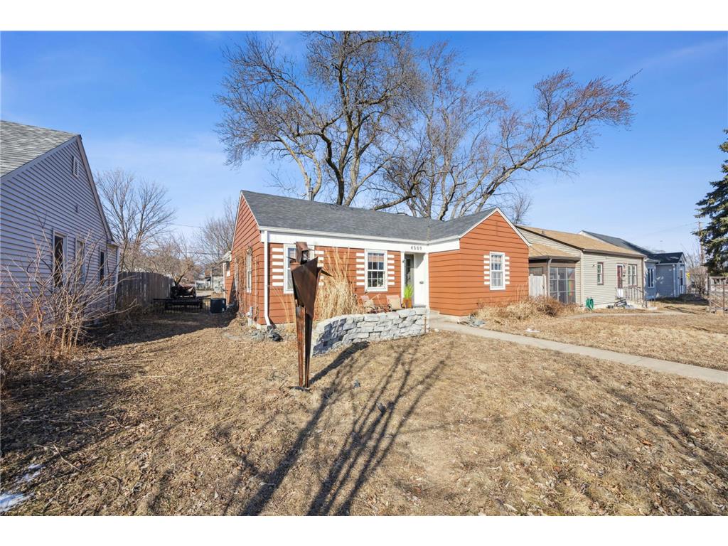 4559 Upton Avenue N Minneapolis MN 55412 6684669 image2