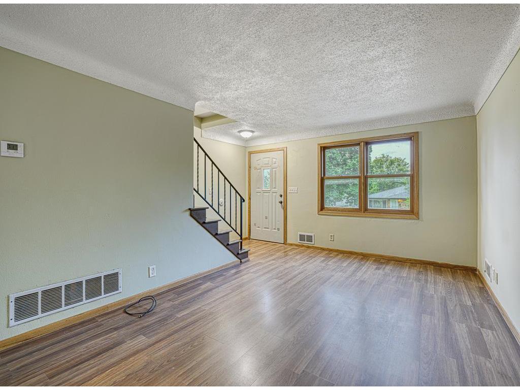 456 10th Avenue S South Saint Paul MN 55075 7001243 image2