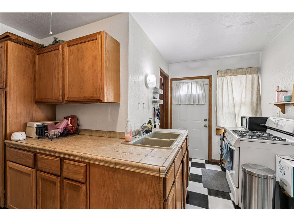 456 Buchanan Street NE Minneapolis MN 55413 7087862 image13