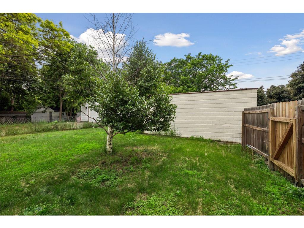 456 Buchanan Street NE Minneapolis MN 55413 7087862 image3