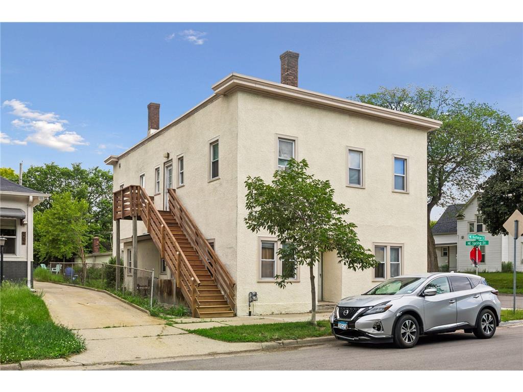 456 Buchanan Street NE Minneapolis MN 55413 7087862 image5