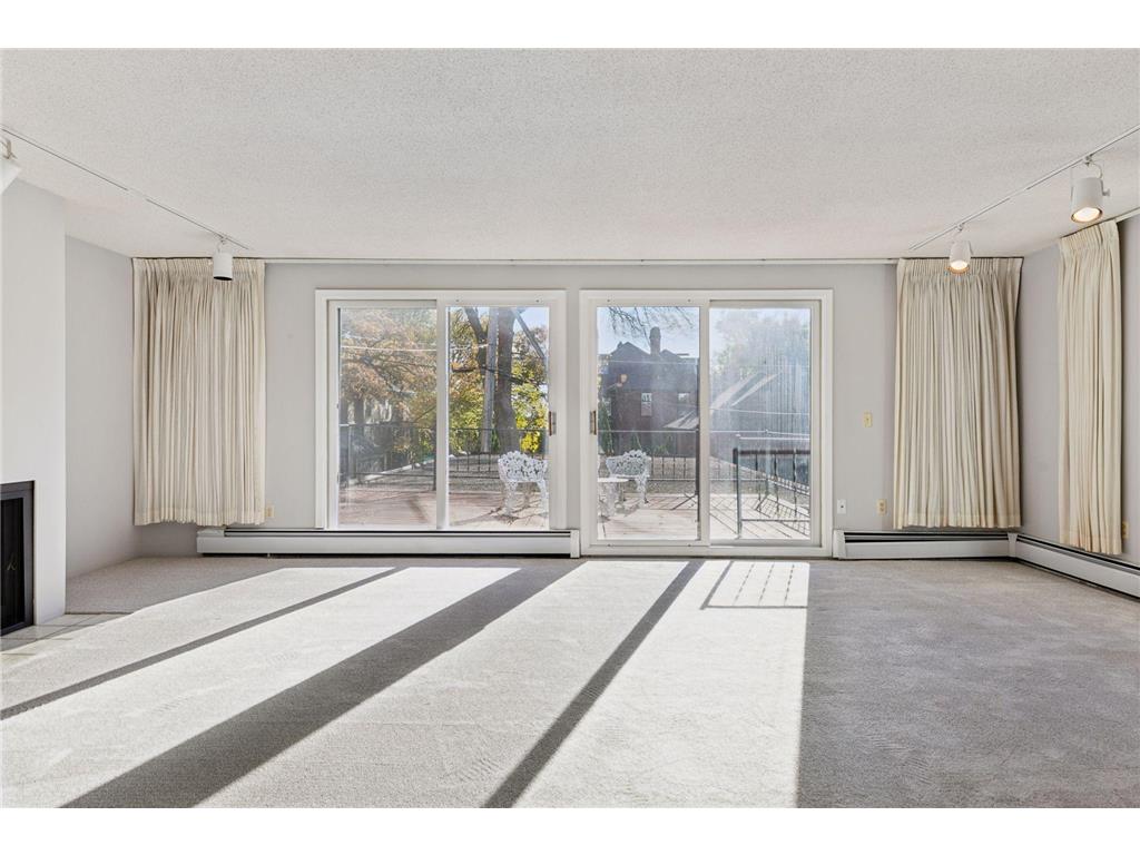 456 Summit Avenue #203 Saint Paul MN 55102 7035938 image13