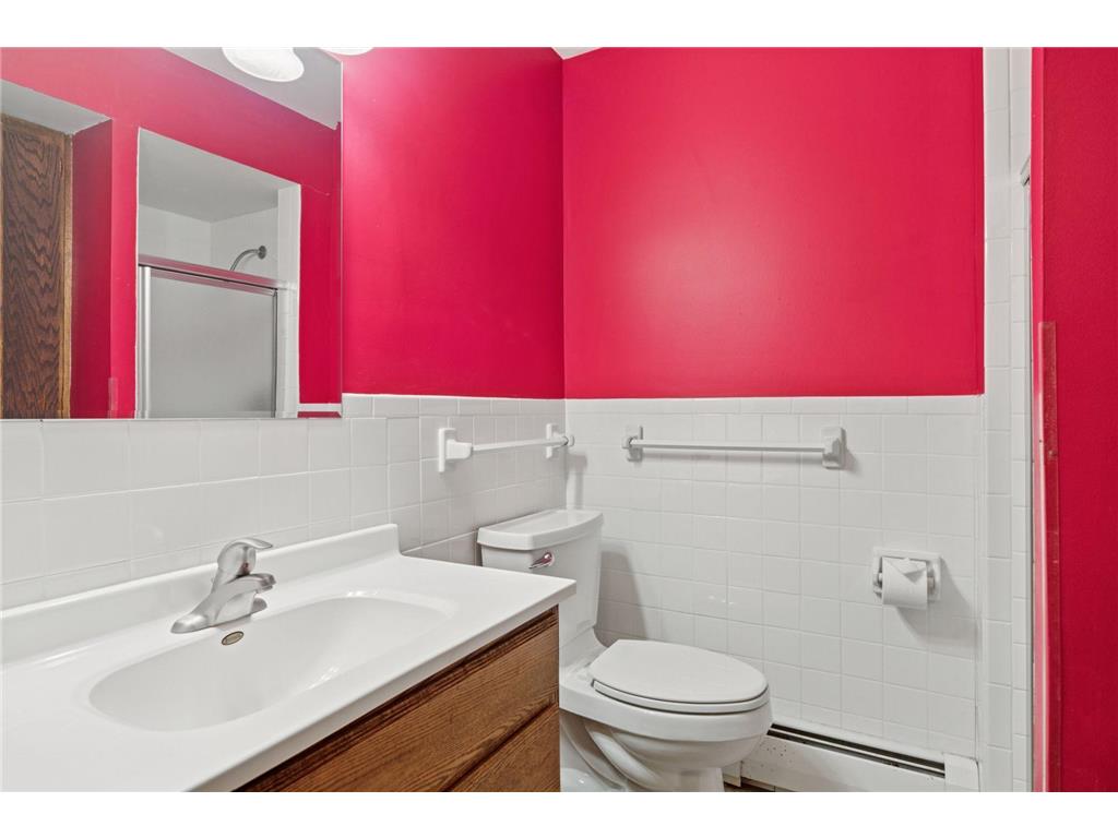 456 Summit Avenue #203 Saint Paul MN 55102 7035938 image26