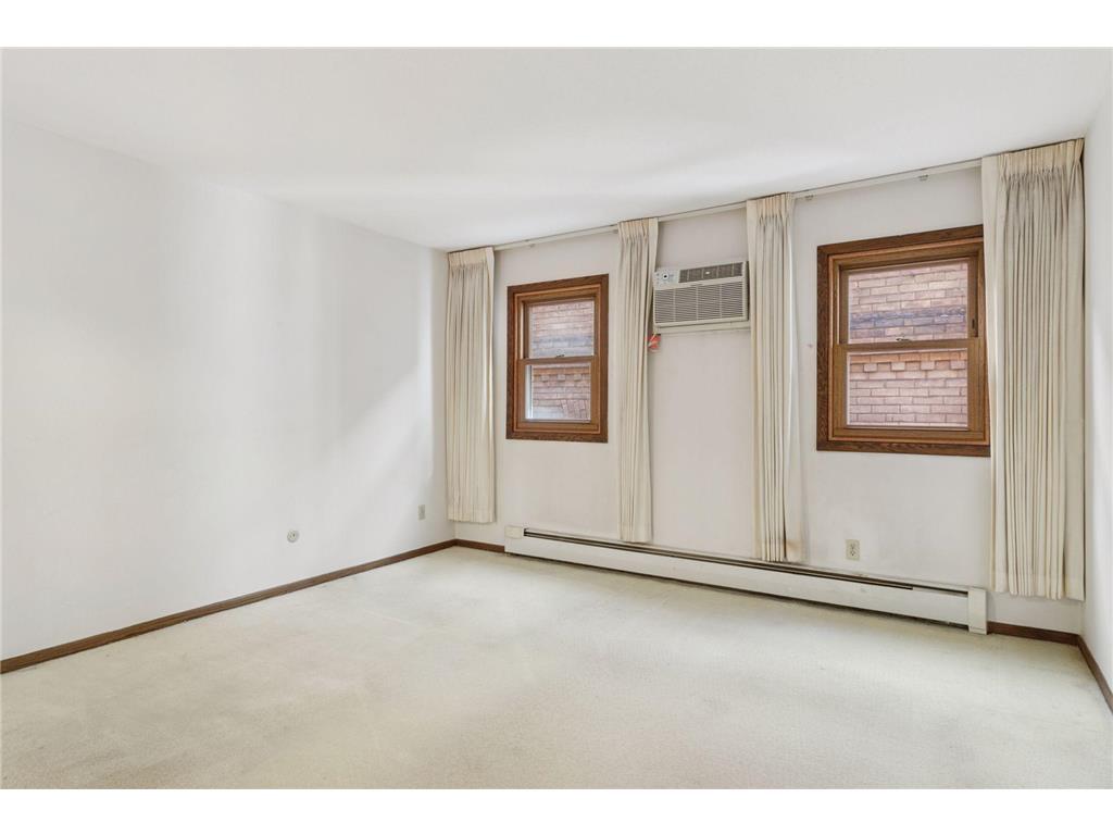 456 Summit Avenue #203 Saint Paul MN 55102 7035938 image28