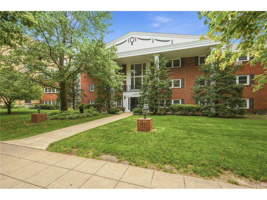 456 Summit Avenue #203 Saint Paul MN 55102 7102064 image1