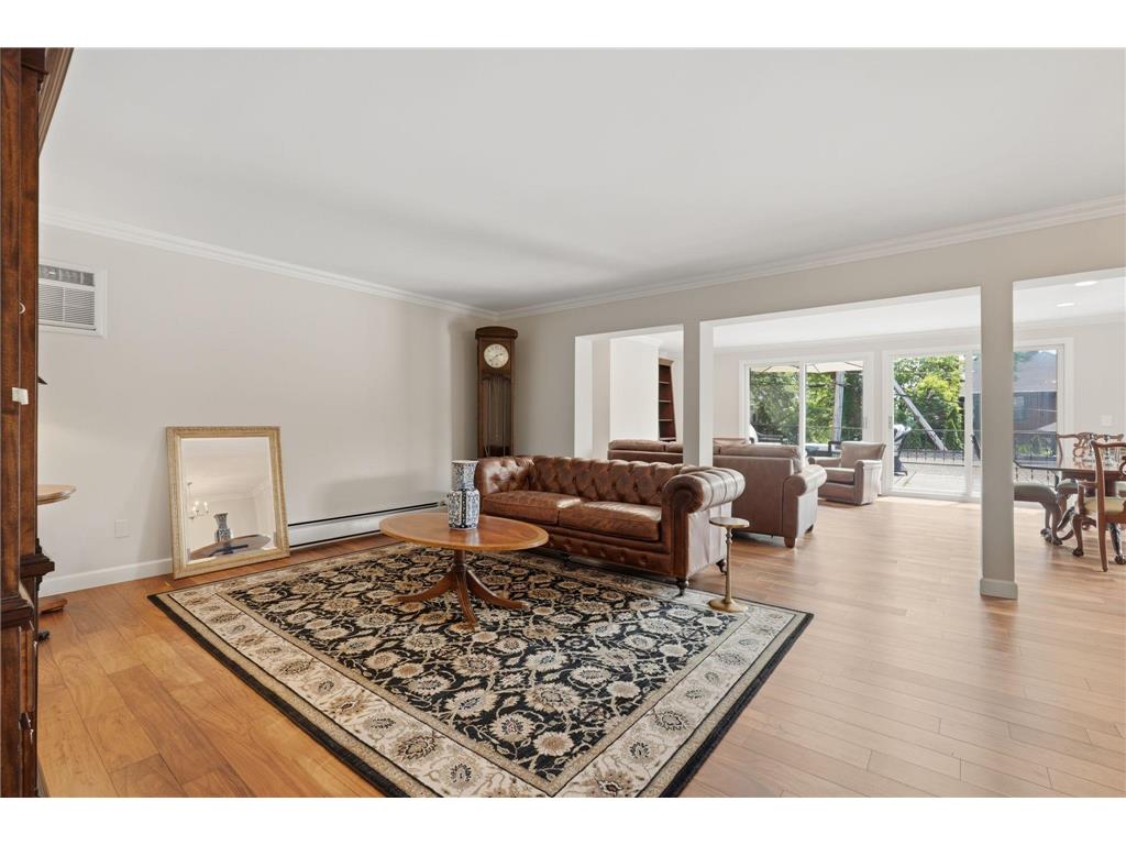 456 Summit Avenue #203 Saint Paul MN 55102 7102064 image10