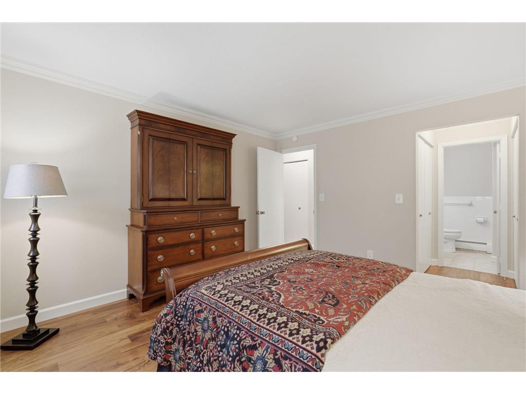 456 Summit Avenue #203 Saint Paul MN 55102 7102064 image17