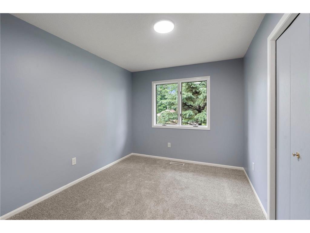 456 Vadnais Road Vadnais Heights MN 55127 7094308 image34