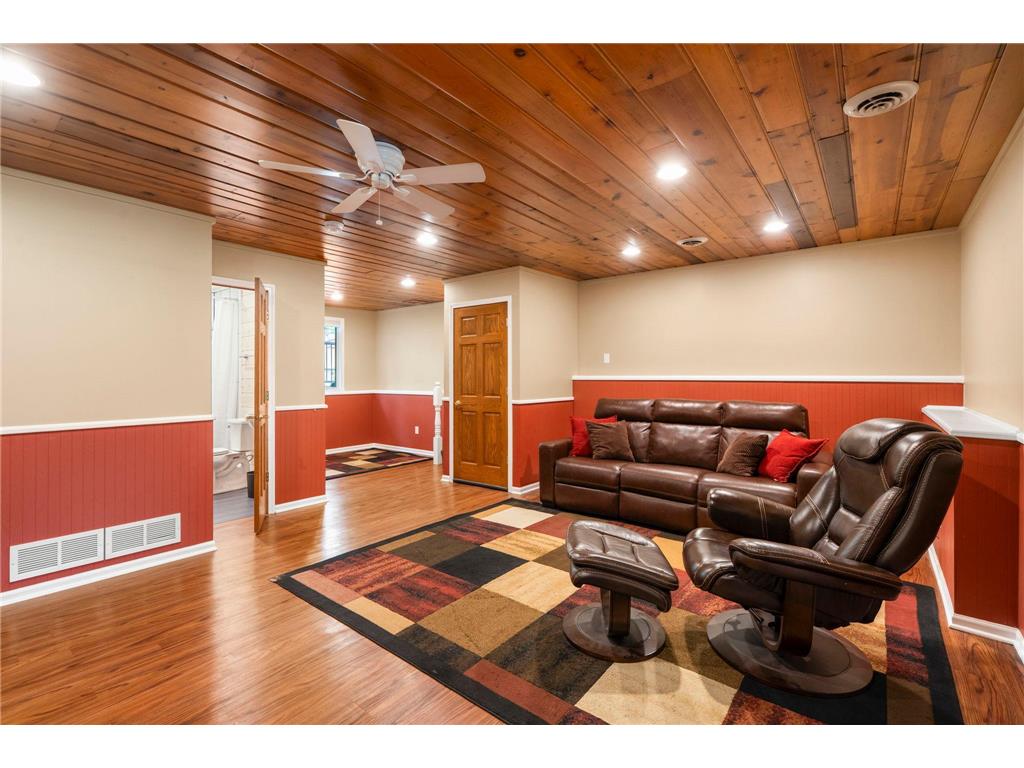 456 Vadnais Road Vadnais Heights MN 55127 7094308 image48
