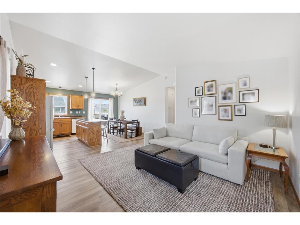 4560 15th Street S Moorhead MN 56560 7071879 image1
