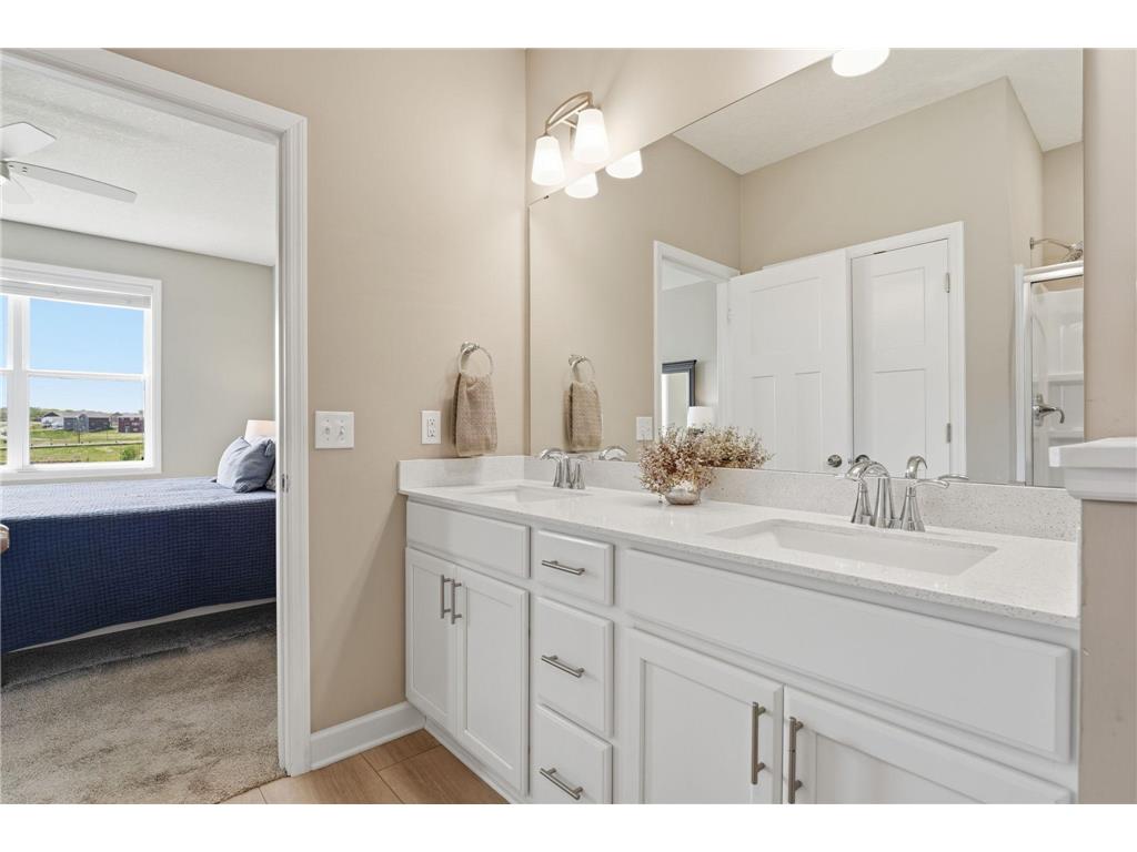 4565 Cobalt Lane Woodbury MN 55129 7071489 image30