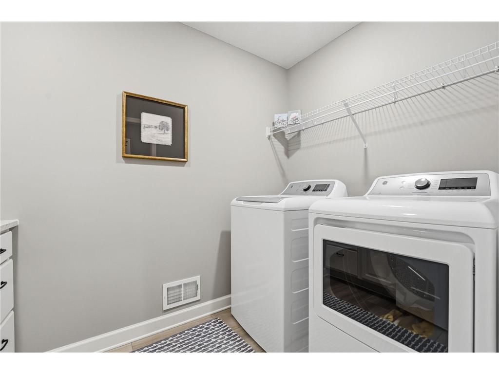 4565 Cobalt Lane Woodbury MN 55129 7071489 image35