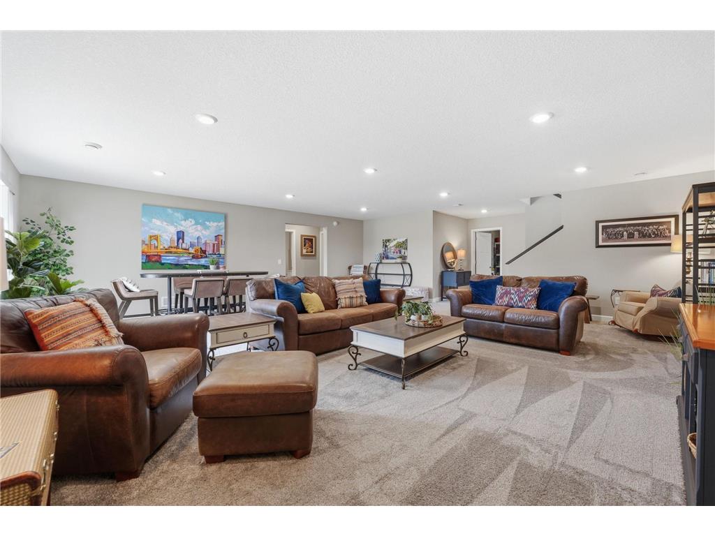 4565 Cobalt Lane Woodbury MN 55129 7071489 image42
