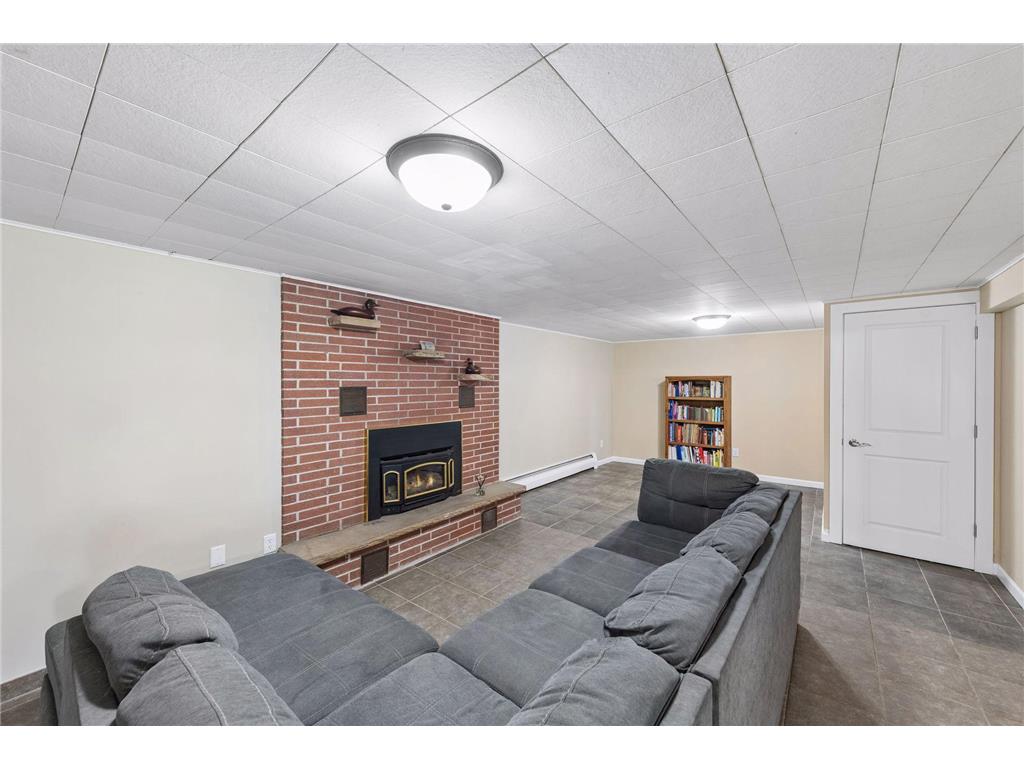 4569 Shoreline Drive Spring Park MN 55384 - Lake Minnetonka 7051302 image23