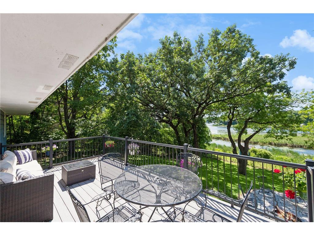 4569 Shoreline Drive Spring Park MN 55384 - Lake Minnetonka 7051302 image27