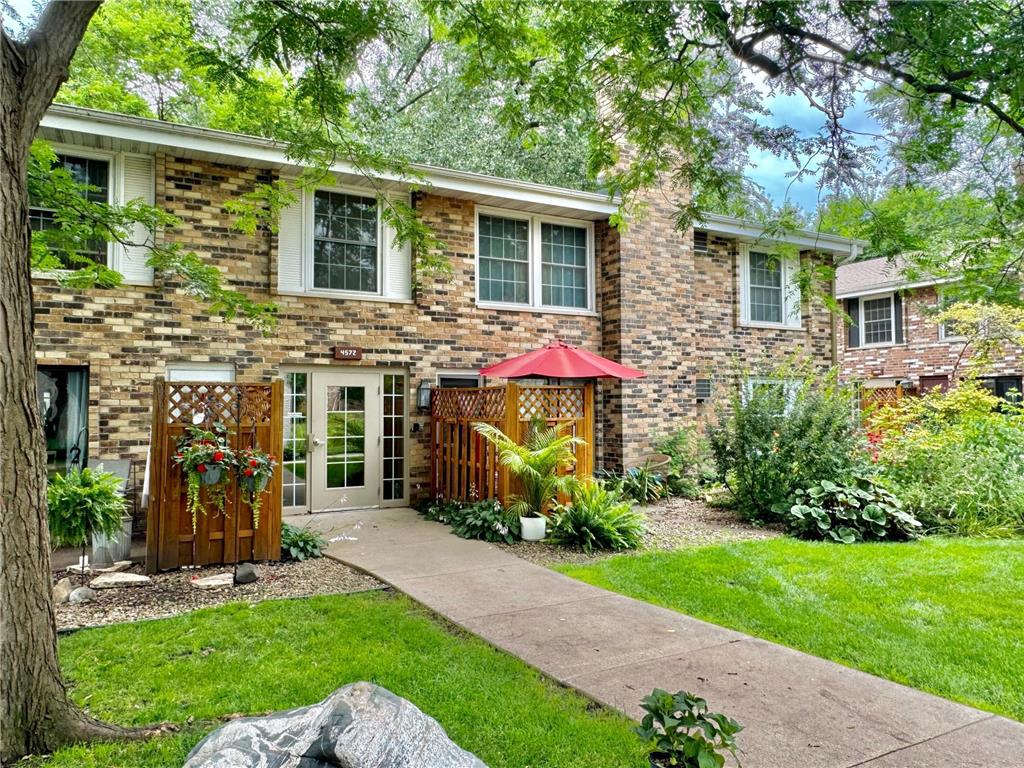 4572 Cedar Lake Road S #2 Saint Louis Park MN 55416 6567787 image1