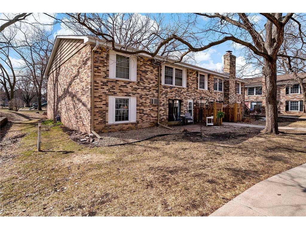 4572 Cedar Lake Road S #4 Saint Louis Park MN 55416 6695394 image1