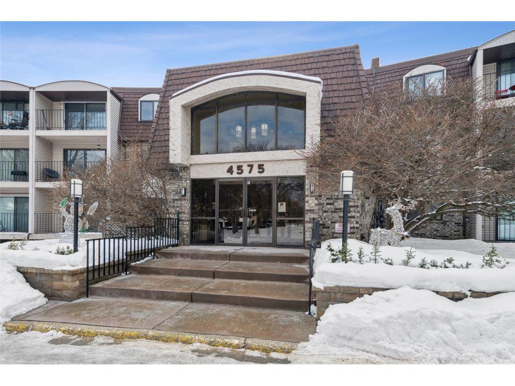 4575 W 80th Street Circle 101, Bloomington, MN, 55437 MLS 6324719