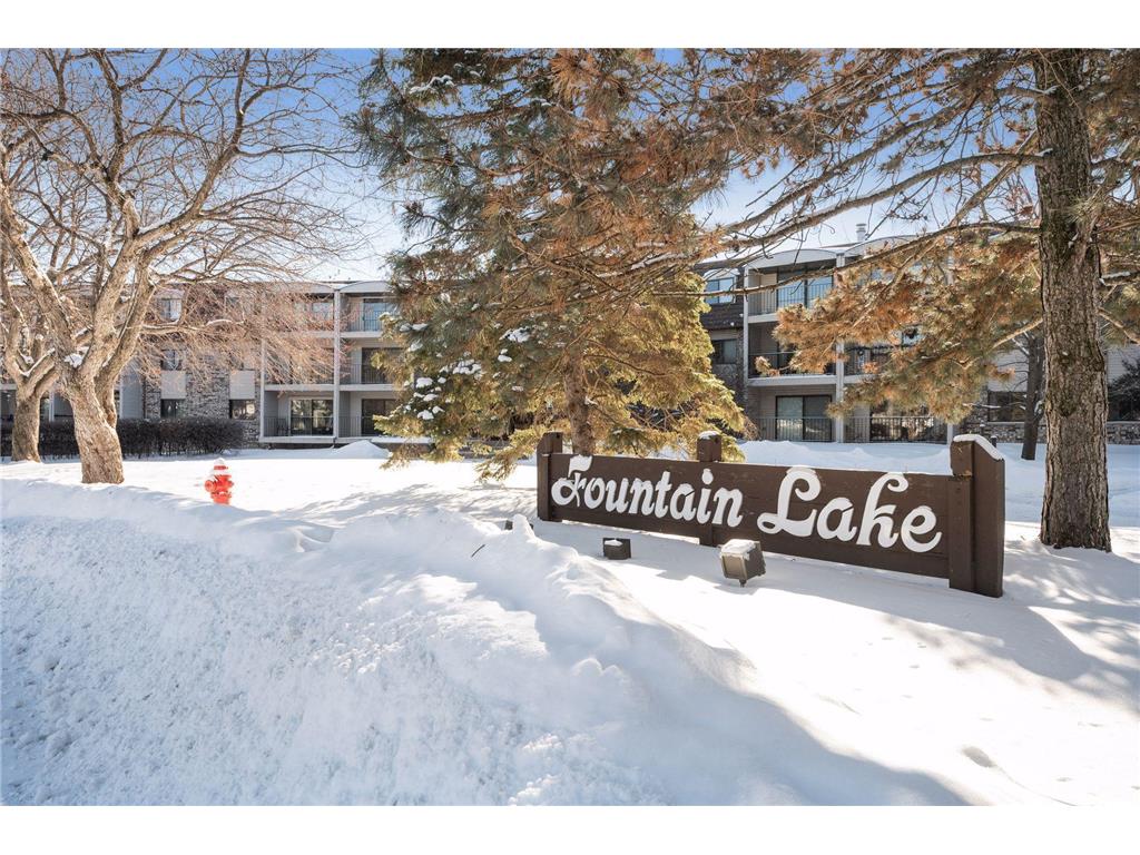 4575 W 80th Street Circle #238 Bloomington MN 55437 - Wanda Miller 6638426 image1