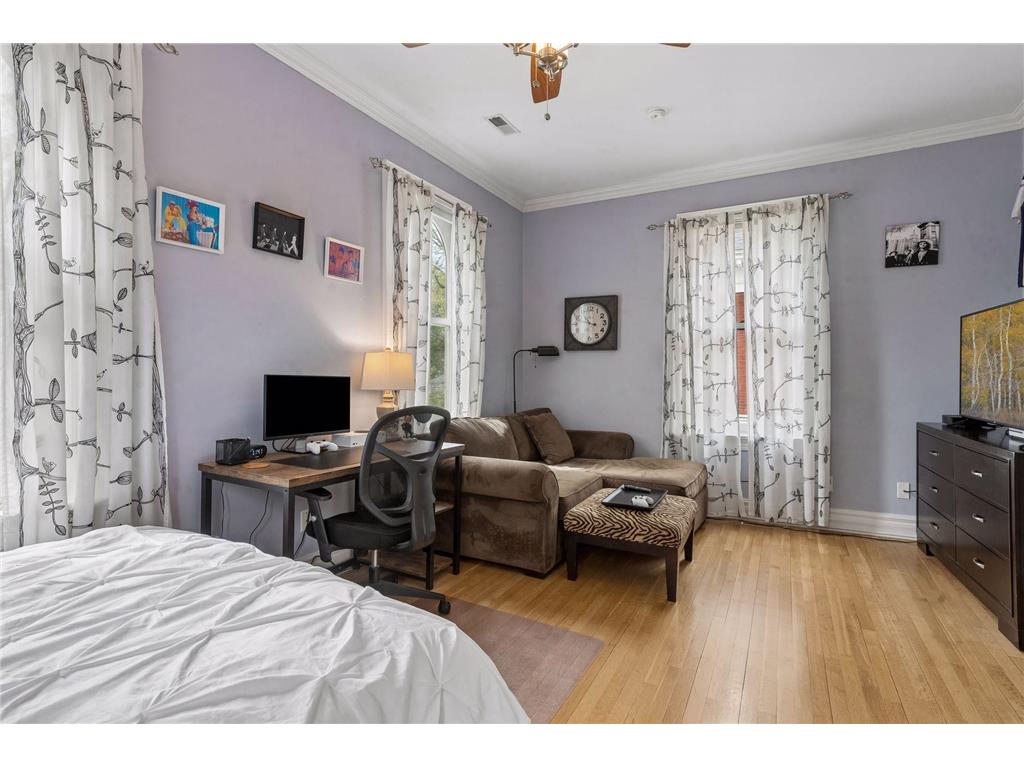 458 Holly Avenue Saint Paul MN 55102 7043538 image28