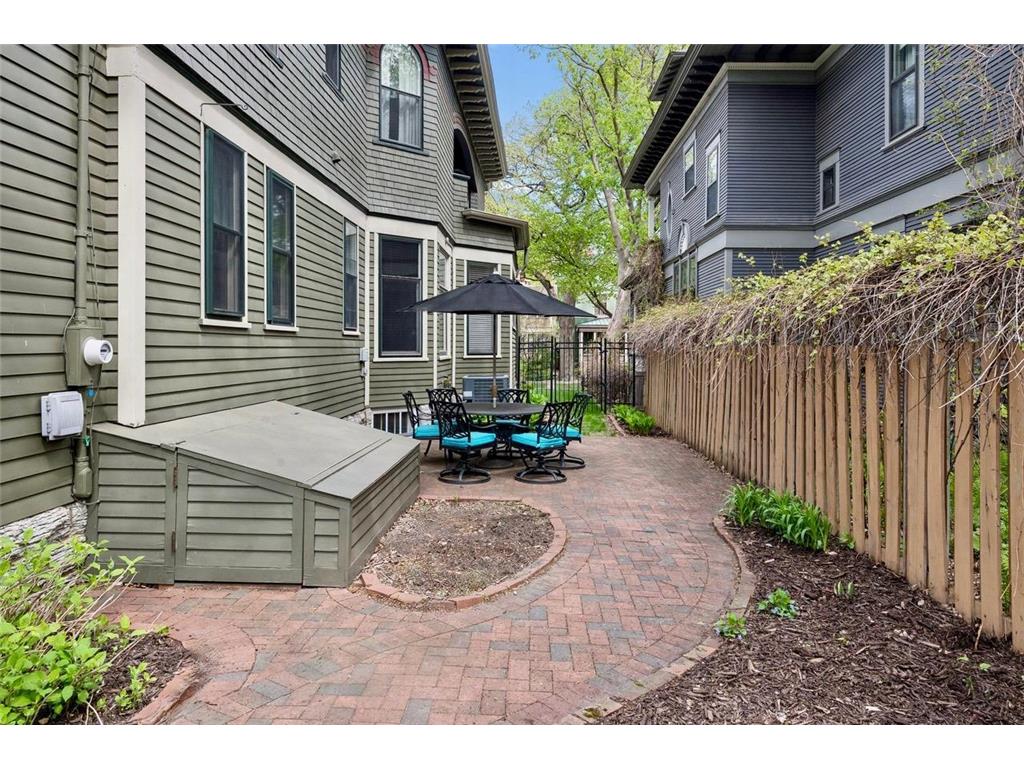 458 Holly Avenue Saint Paul MN 55102 7043538 image33