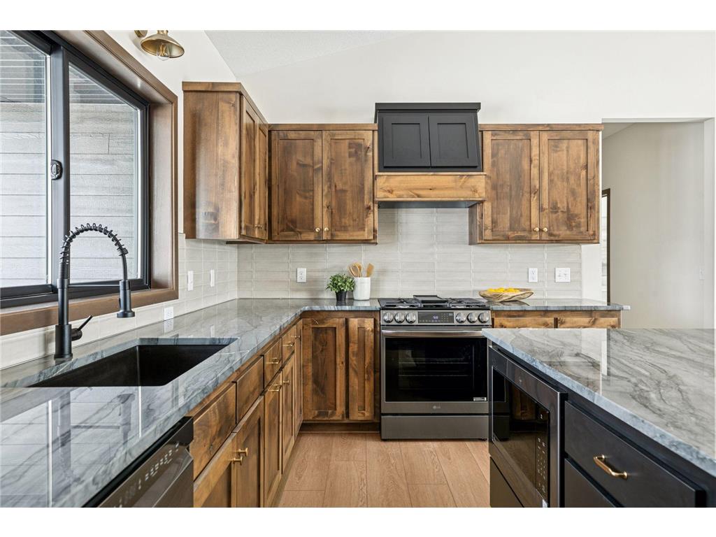 4582 Verde Valley Road NW Oak Grove MN 55303 7047627 image22