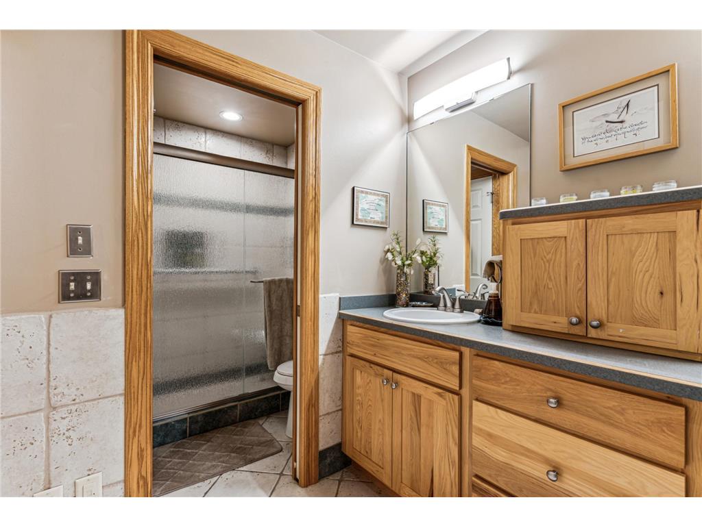 4584 Lake Court White Bear Lake MN 55110 - White Bear 6824549 image18