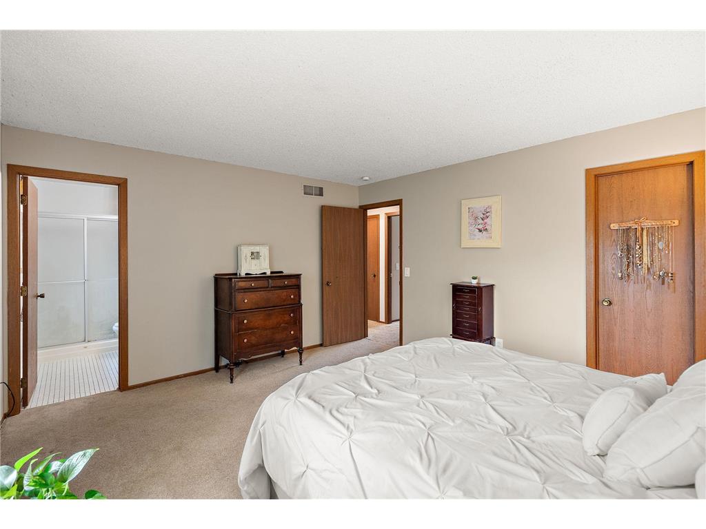 4589 Saddlewood Drive Minnetonka MN 55345 7051995 image35
