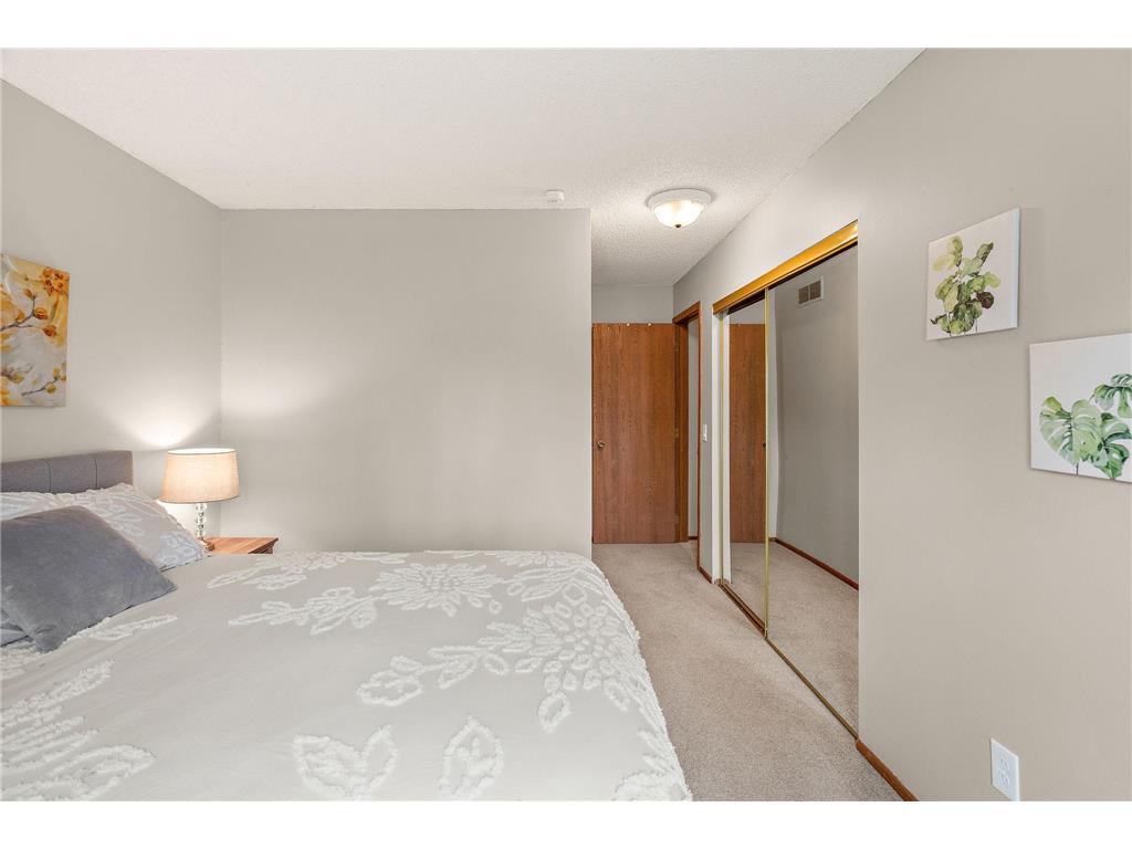 4589 Saddlewood Drive Minnetonka MN 55345 7051995 image39
