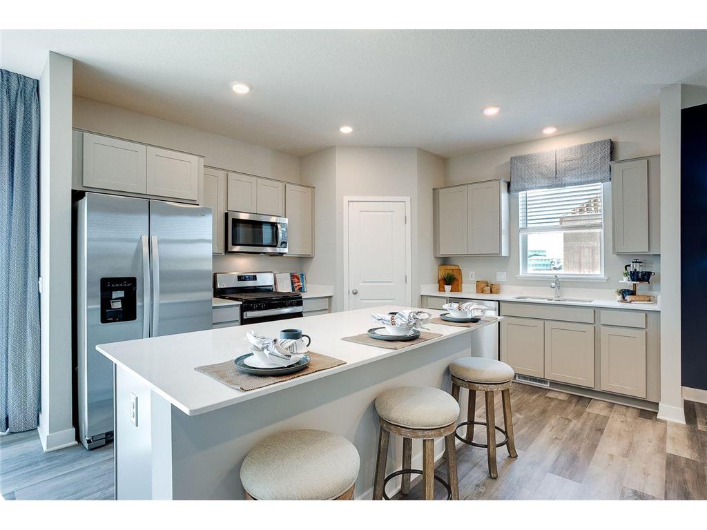 459 Blueridge Street W Delano MN 55328 6457097 image1