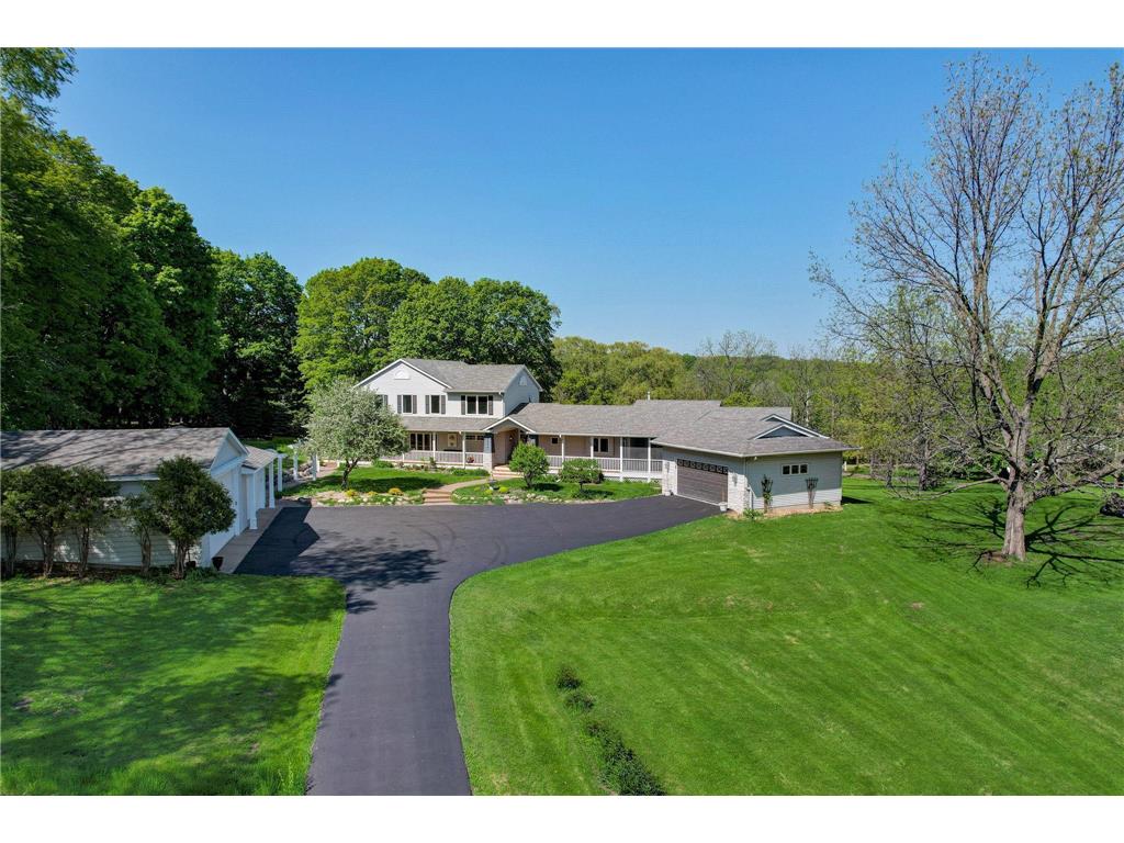 4590 N Arm Drive, Orono, MN, 55364 MLS 6532083 Edina Realty