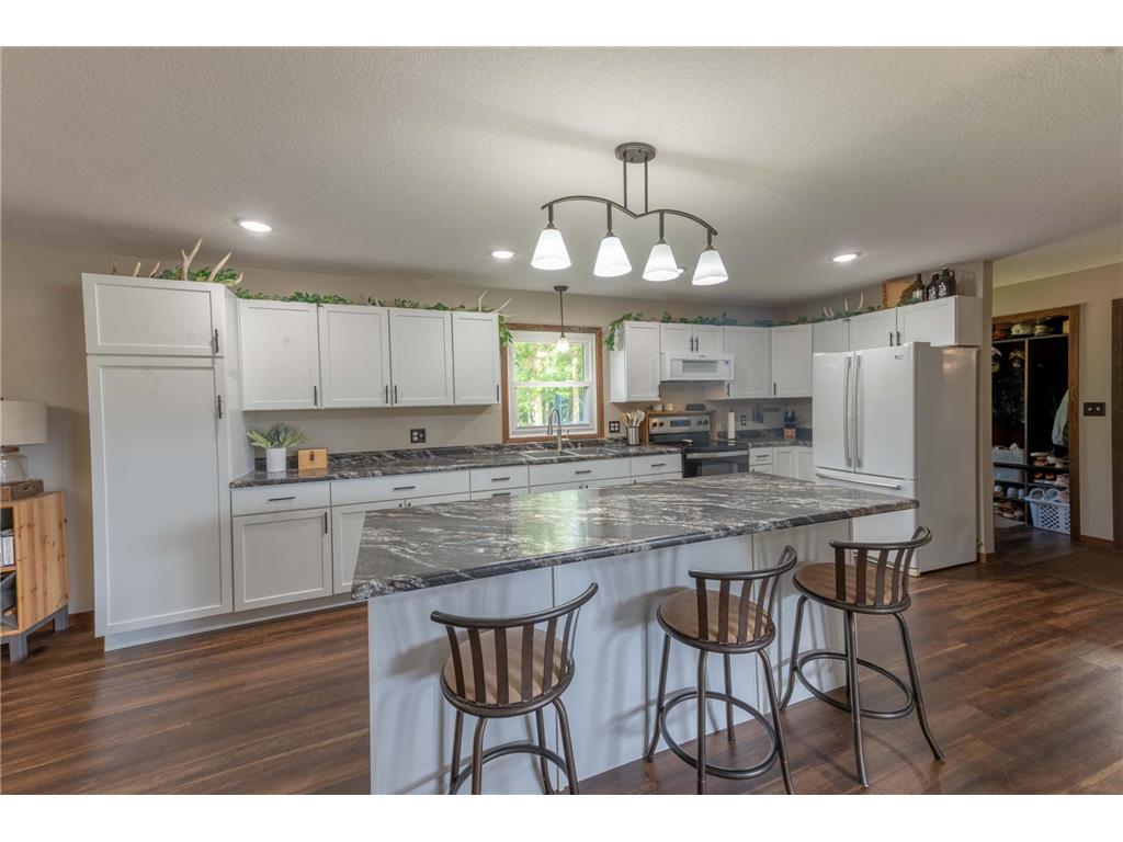 45907 County Highway 8 Perham MN 56573 6785562 image11