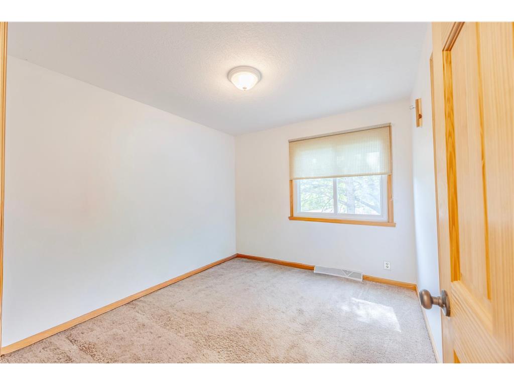 4595 Horizon Circle Eagan MN 55123 6820994 image21