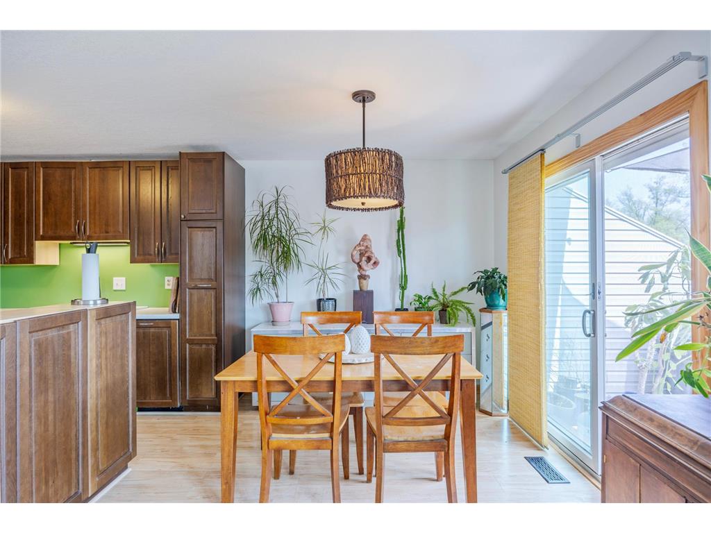 4595 Horizon Circle Eagan MN 55123 6820994 image8