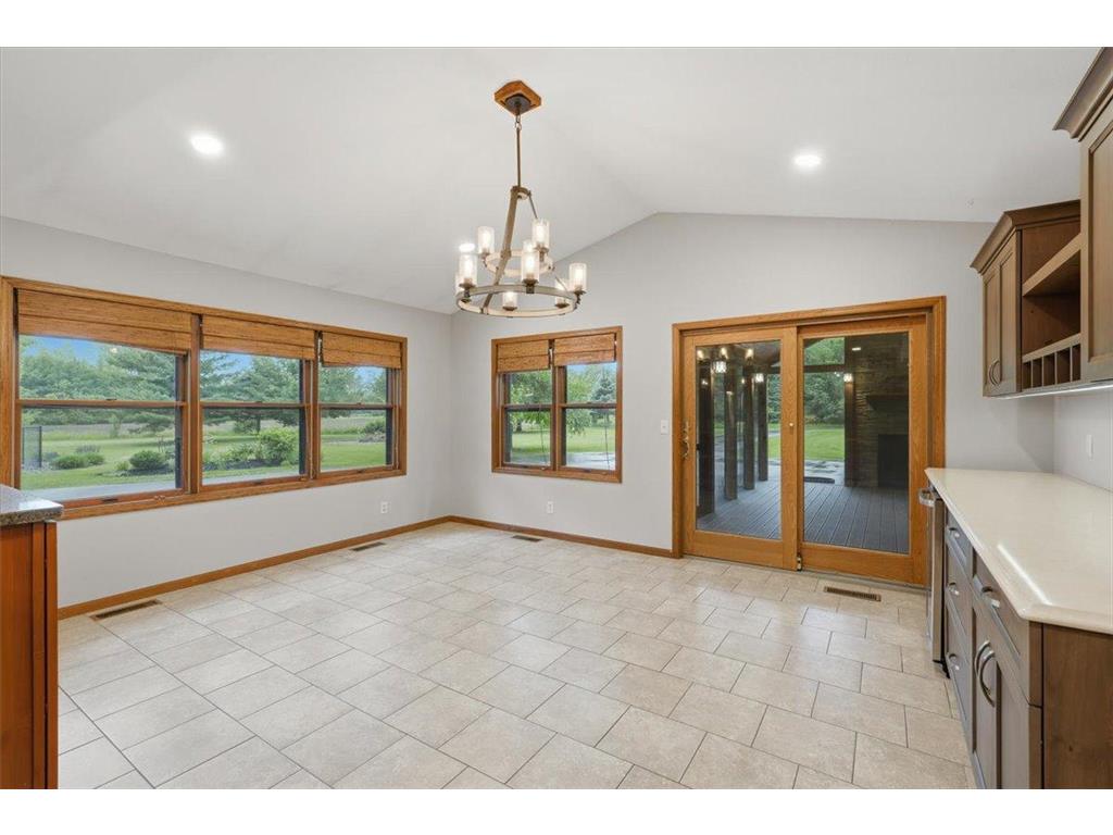 4596 Lilac Lane N Lake Elmo MN 55042 7090839 image12