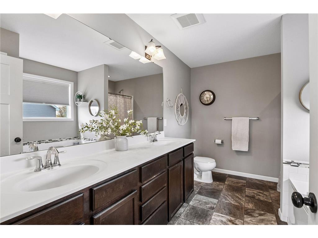 4599 Landings Way Minnetrista MN 55375 7064894 image50